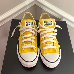 Yellow Converse Chuck Taylor Allstars
